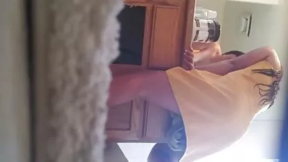 Aserrado en la construcción después s3xo casero de la succión resbaladiza