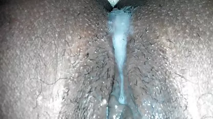 Gran xvideo caseras eldak lentamente se metió en el apretado agujero anal de una puta rusa