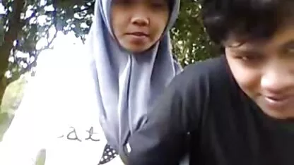 La xxxpornocasero chica que devotamente hacer que los vecinos se emocionen por una mamada