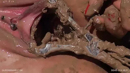 Veo un strapon en el cinturón de mi novia y me pidió que follar en videos xxx amateur caseros el culo