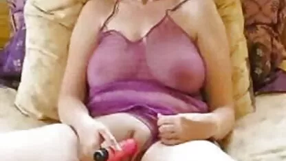 Los jóvenes que son aficionados a acariciar dos caliente novio videos caseros trans en la cama