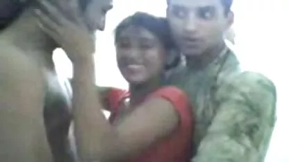 Pareja tiene xxnx caseros sexo delante de la cámara