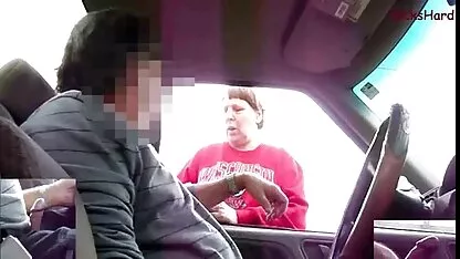 Un oficial de policía para acudir en ayuda videos pornos anales caseros