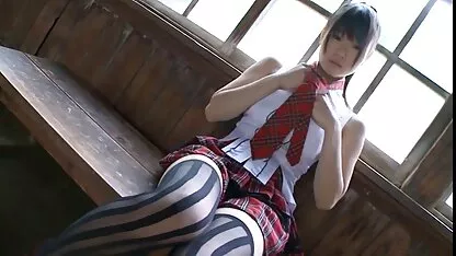 En la oficina del director, la videos caseros cachando secretaria se masturba y se folla al jefe