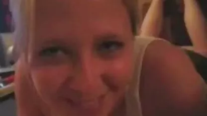 Convencí a una hermosa mujer morena videos sexo gay casero para tener sexo durante unos días y hoy los planté