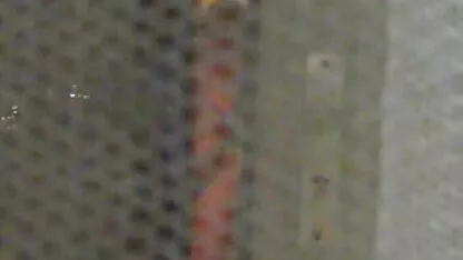 Rubia le sexo casero lesbianas da una profunda mamada a su amante