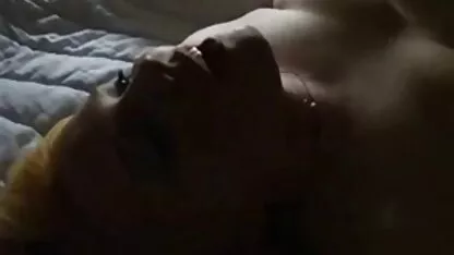 Mujeres teniendo sexo videos caseros de nalgonas apasionado con un hombre joven que no tiene experiencia